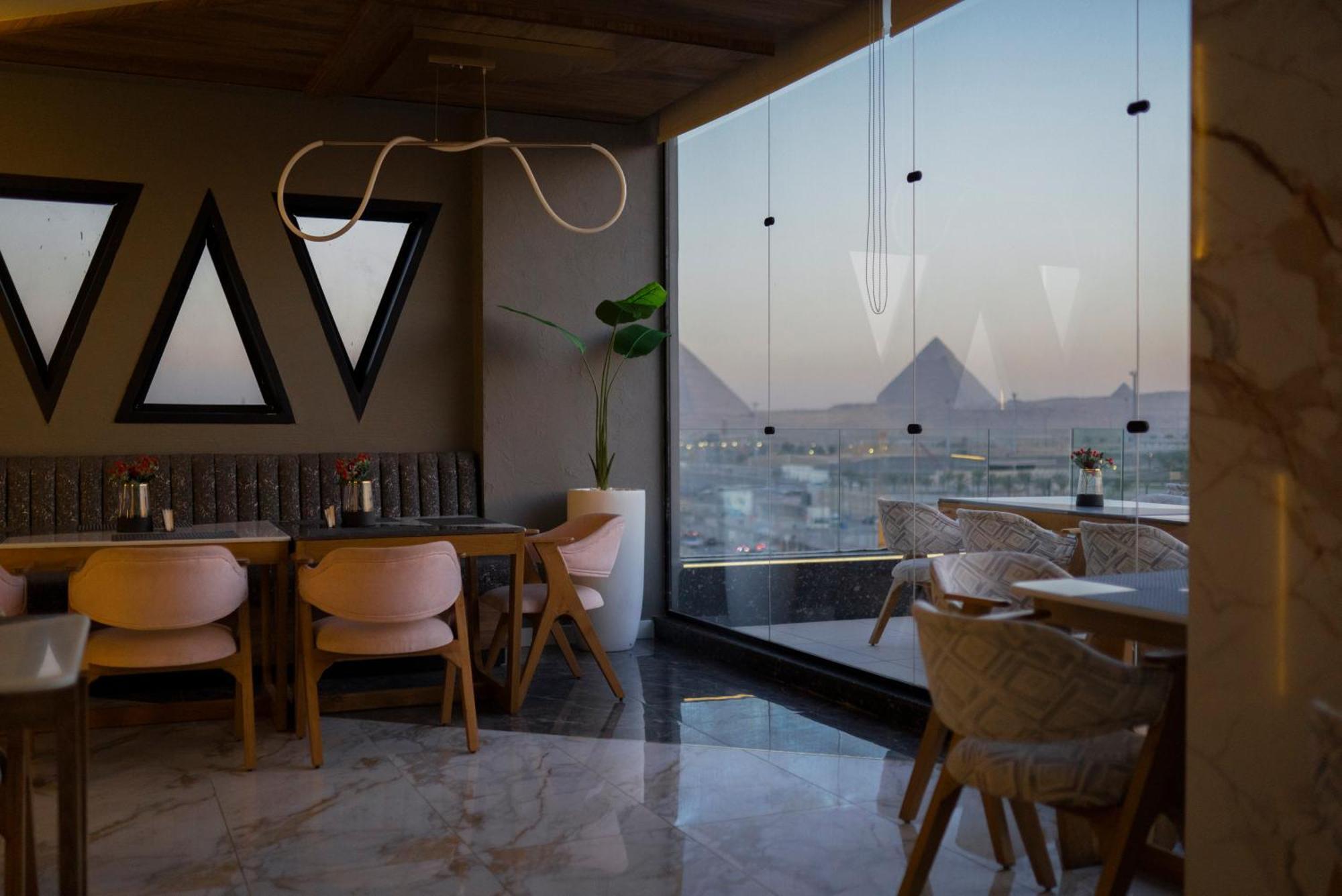 Royal Great Pyramid Inn Kafr Ghatati Eksteriør billede